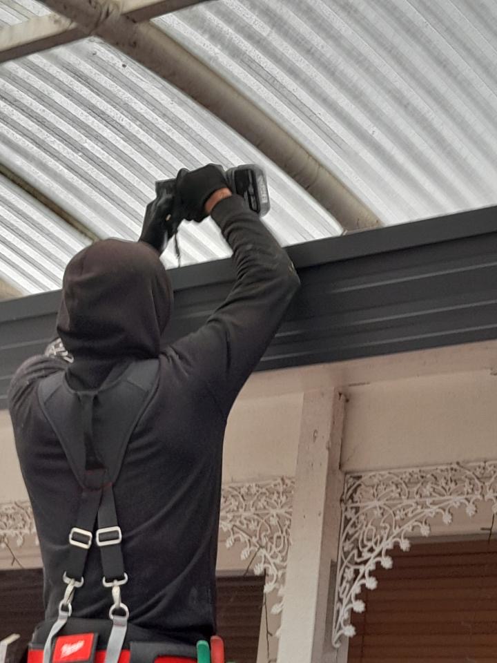 Fascia install on heritage veranda